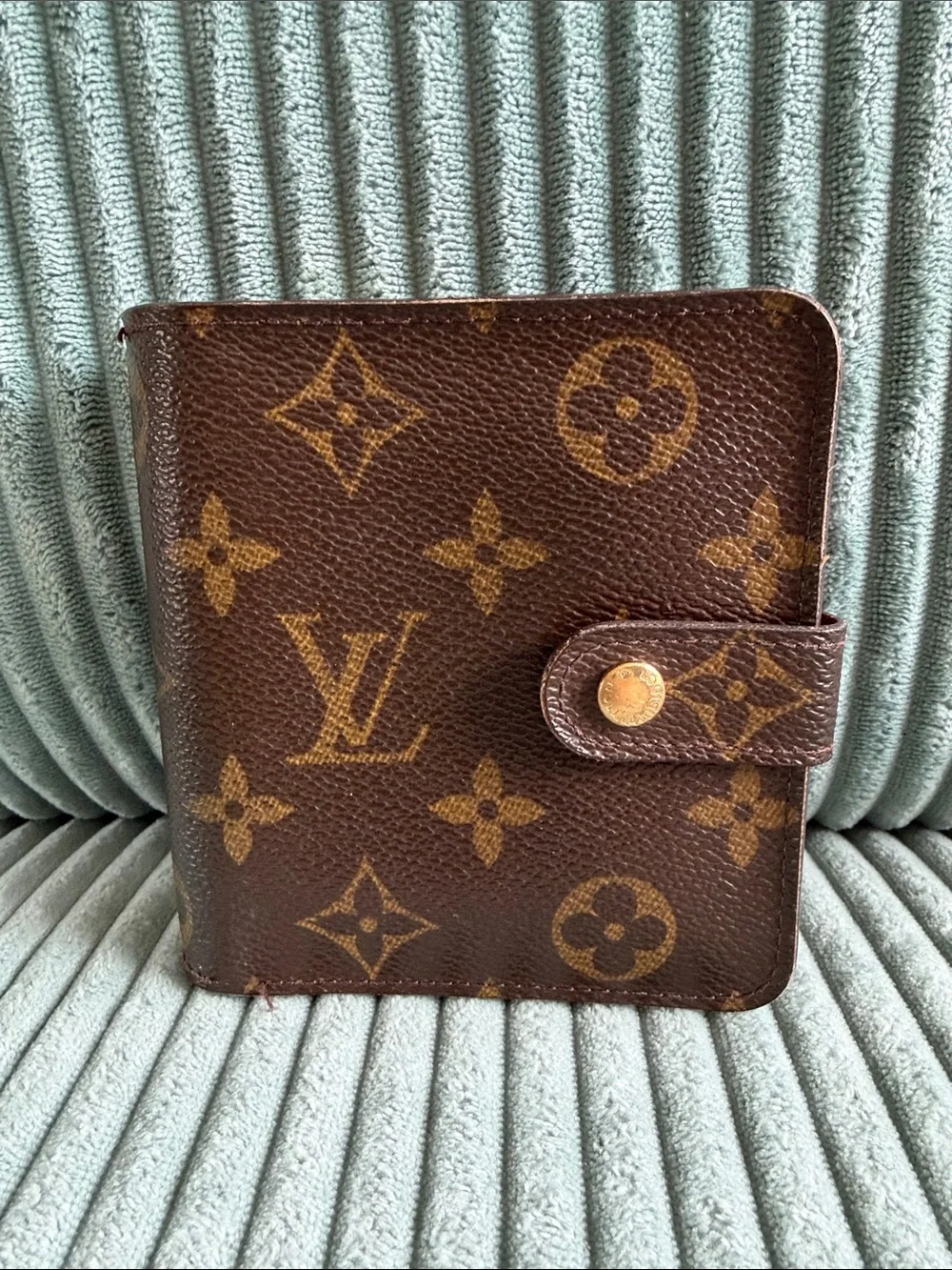 Louis Vuitton Monogram Musette Tango Shoulder Bag & LV Monogram Compact Wallet - Picture 8 of 12